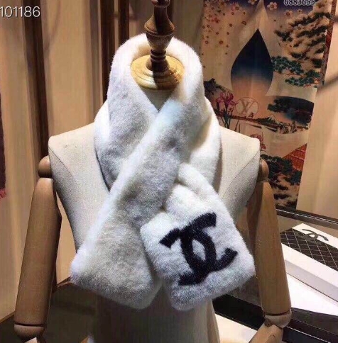 シャネルマフラー